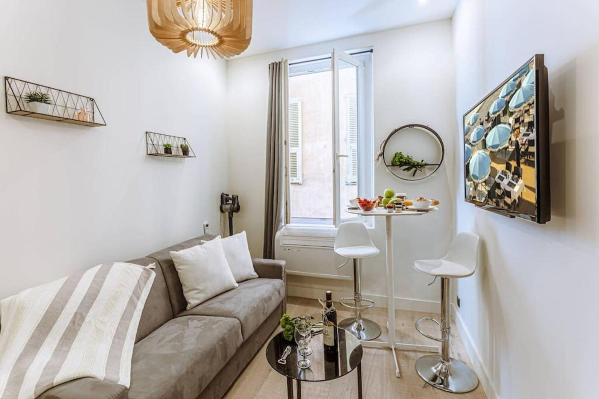 Bunico 1 - Old Town Renovated Studio 니스 외부 사진